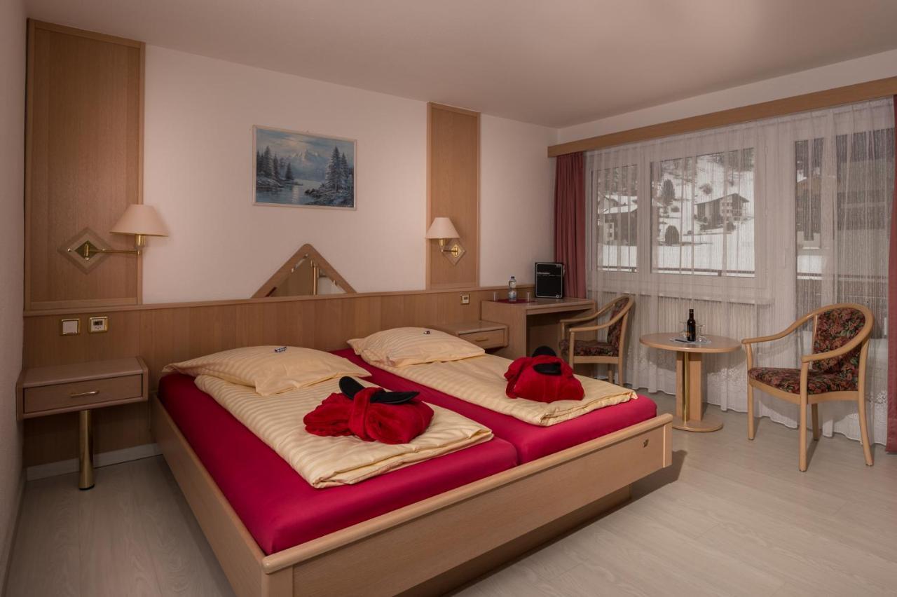 Wellness- Und Schneesporthotel Christiania Saas-Almagell Exterior foto